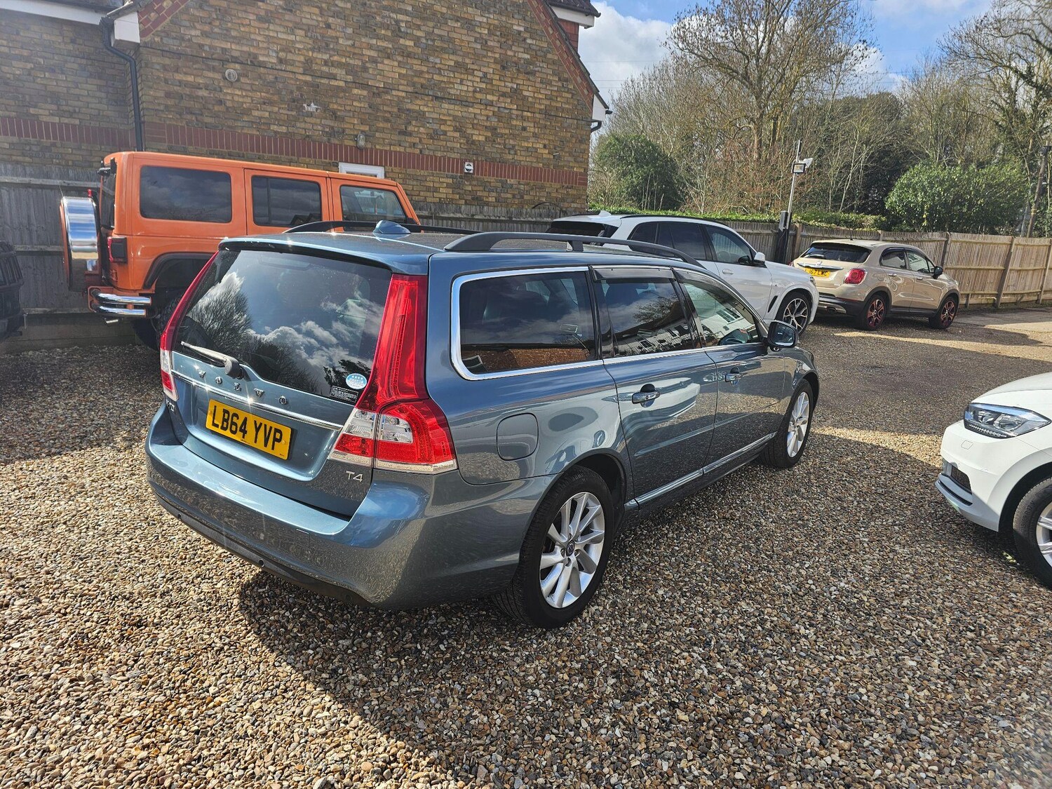 Used Volvo V70 for sale - 77839831: Photo 29