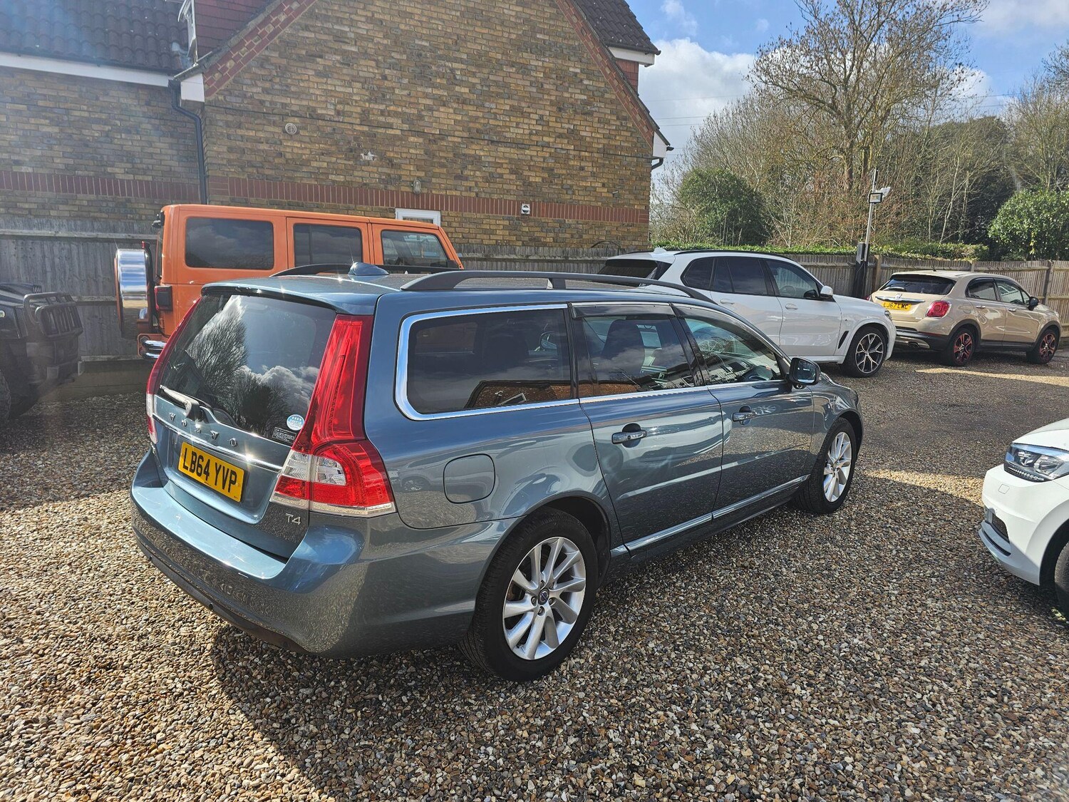 Used Volvo V70 for sale - 77839831: Photo 30