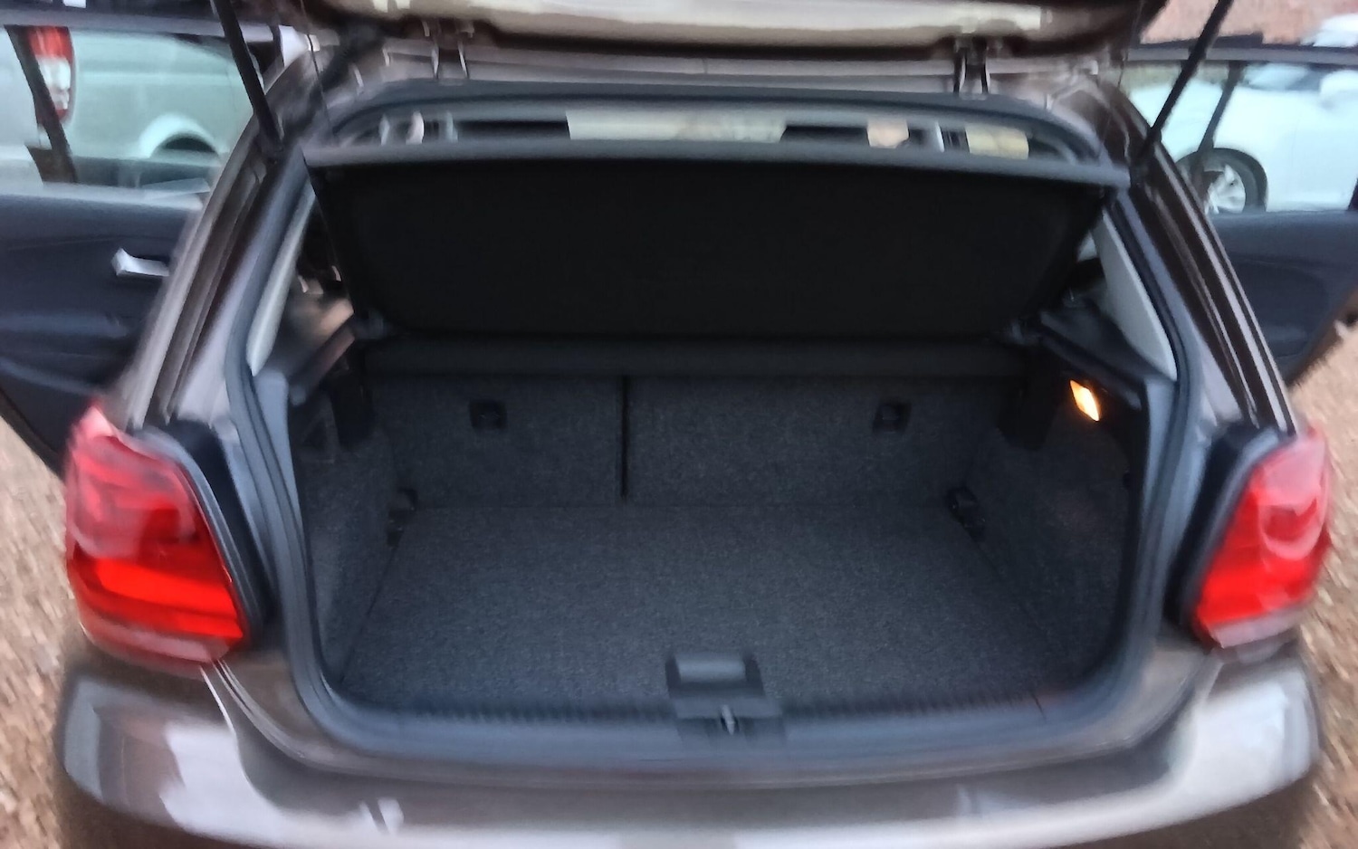 Used Volkswagen Polo 2025 for sale - 77015533: Photo 40