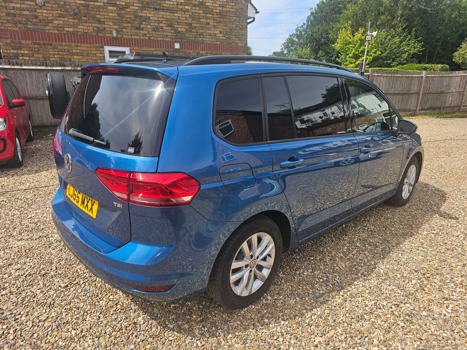 Vehicle 28