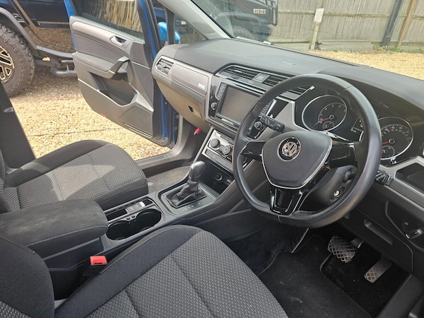 Used Volkswagen Touran for sale - 75154458: Photo 30