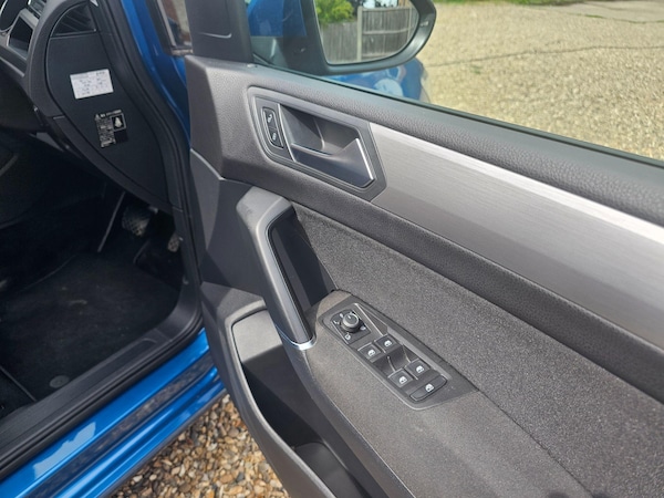 Used Volkswagen Touran for sale - 75154458: Photo 47