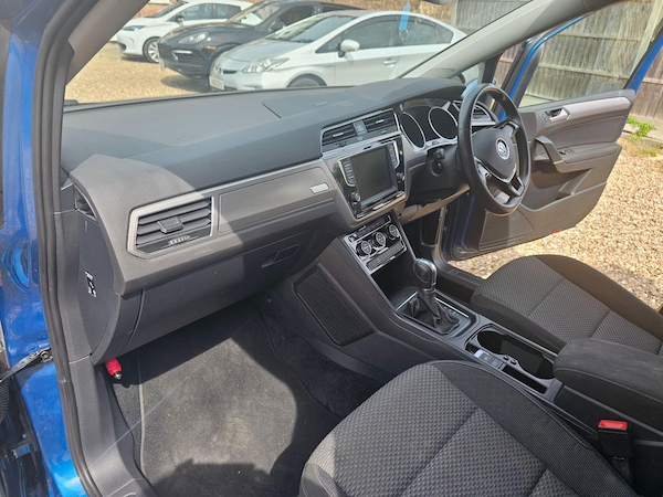 Used Volkswagen Touran for sale - 75154458: Photo 53