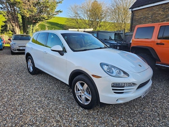 Used Porsche Cayenne 2014 for sale - 77924799: Photo