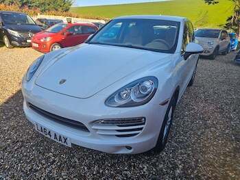Used Porsche Cayenne 2014 for sale - 77924799: Photo