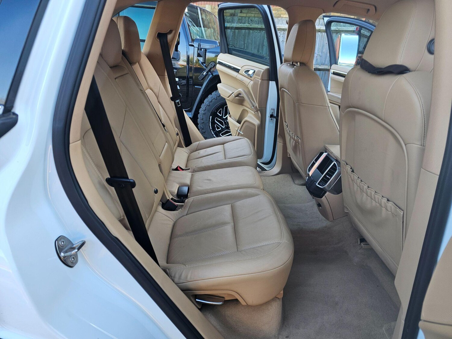 Used Porsche Cayenne for sale - 77924799: Photo 40