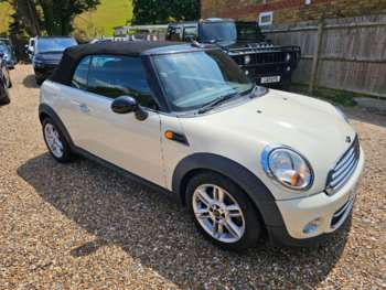 Used MINI Convertible 2011 for sale - 74888409: Photo