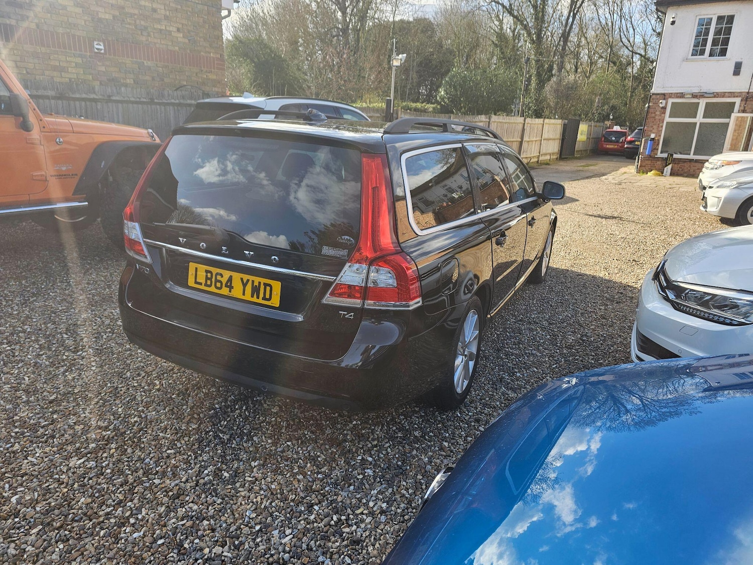 Used Volvo V70 for sale - 77839800: Photo 27