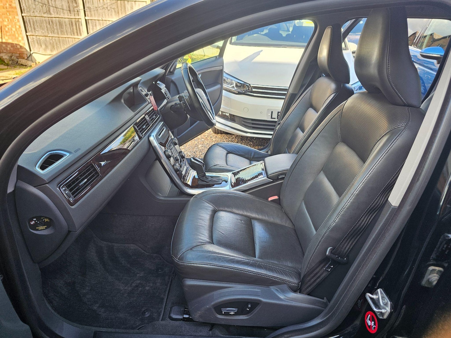 Used Volvo V70 for sale - 77839800: Photo 48