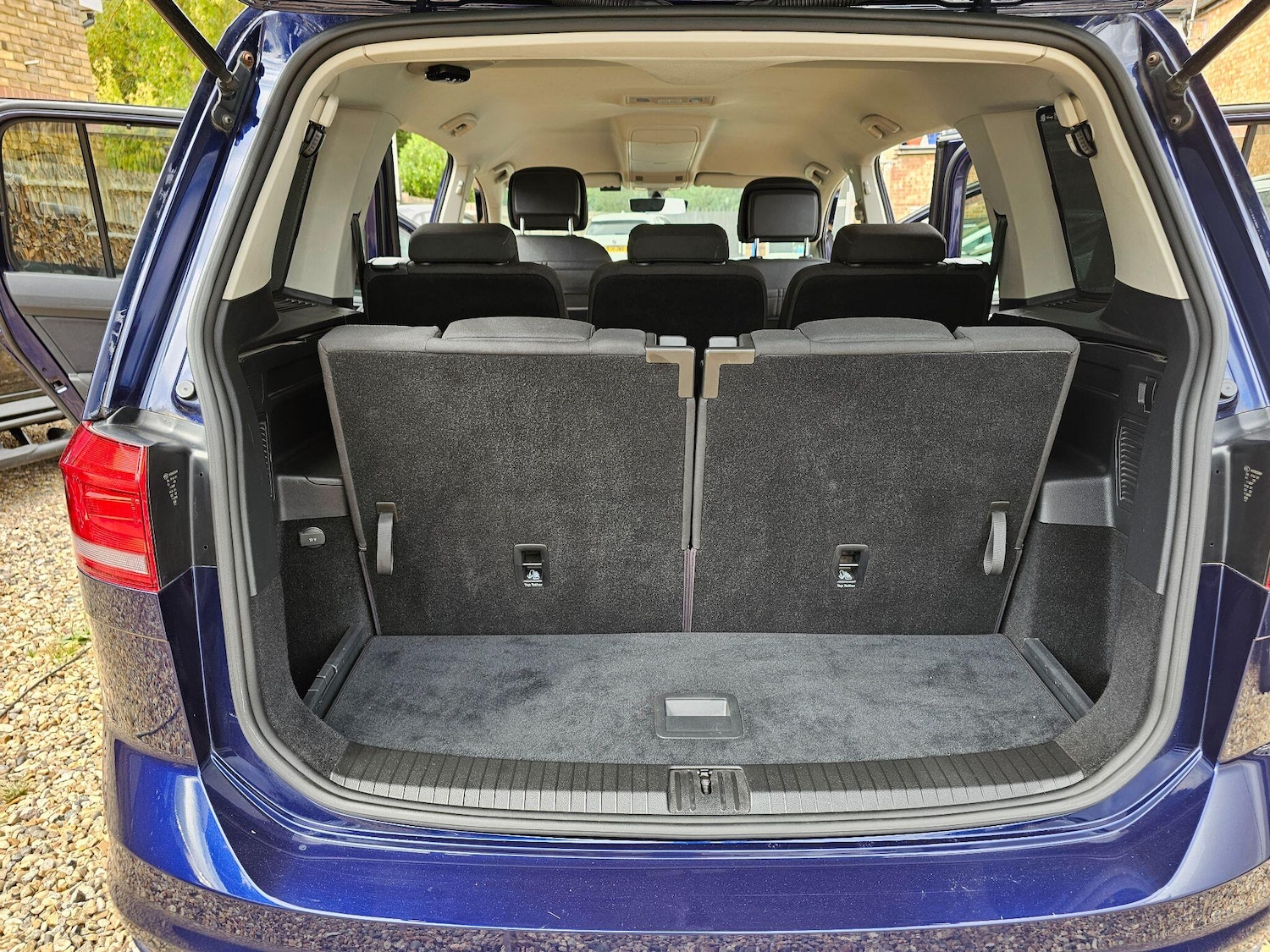 Used Volkswagen Touran 2025 for sale - 76994242: Photo 48