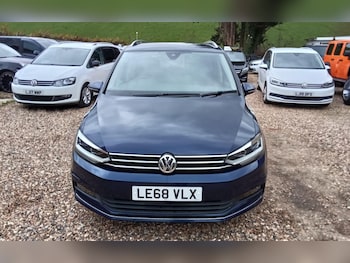 Used Volkswagen Touran 2018 for sale - 77839973: Photo