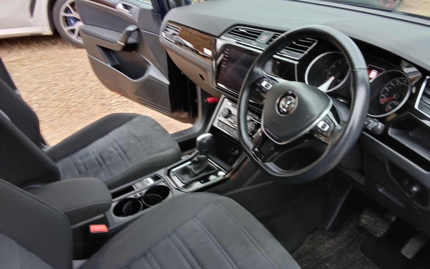 Used Volkswagen Touran 2026 for sale - 77839973: Photo 40