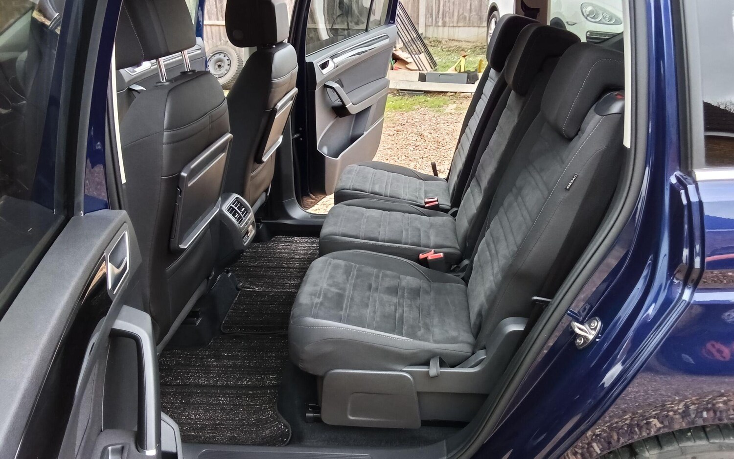 Used Volkswagen Touran 2026 for sale - 77839973: Photo 48