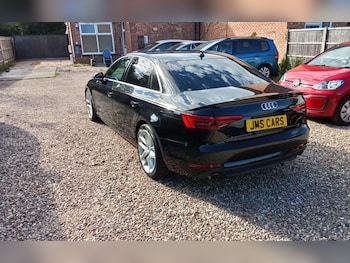 Used Audi A4 2017 for sale - 79441207: Photo