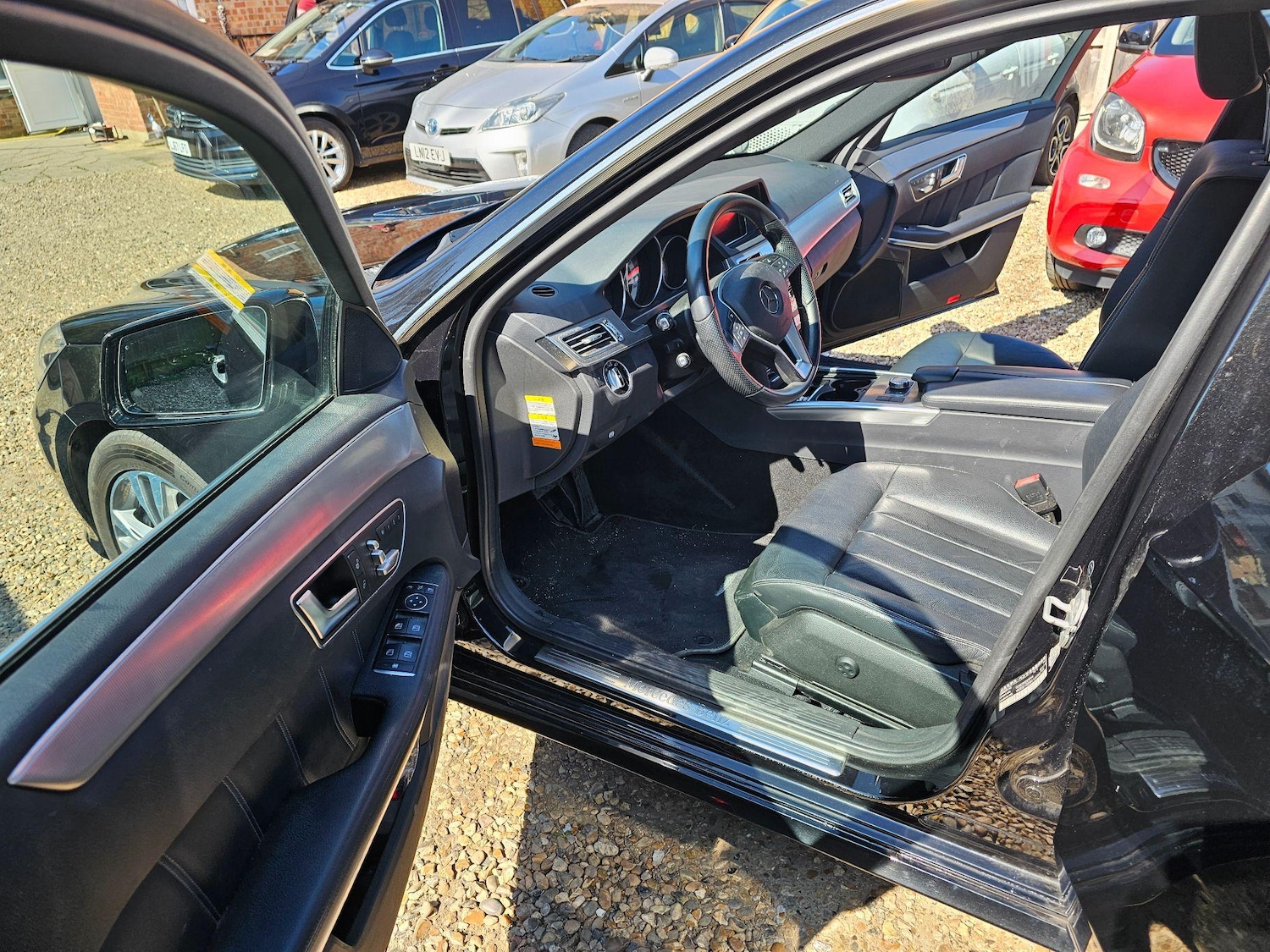 Used Mercedes-Benz E Class 2025 for sale - 76991135: Photo 43