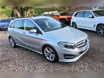 Used Mercedes-Benz B Class 2016 for sale - 77683568: Photo