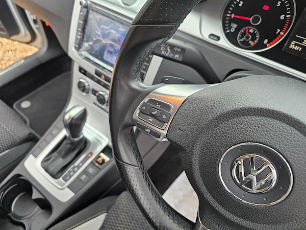 Used Volkswagen Passat for sale - 75577180: Photo 25