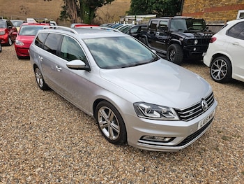 Used Volkswagen Passat 2015 for sale - 75577180: Photo