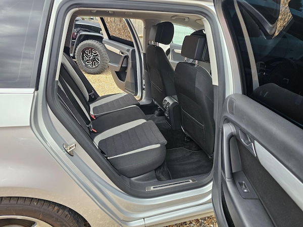Used Volkswagen Passat for sale - 75577180: Photo 38