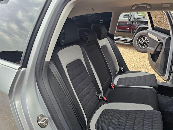 Used Volkswagen Passat for sale - 75577180: Photo 42