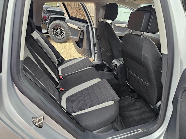 Used Volkswagen Passat for sale - 75577180: Photo 43