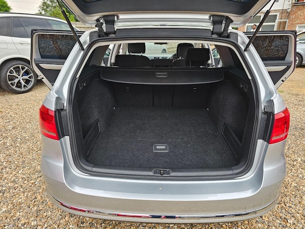 Used Volkswagen Passat for sale - 75577180: Photo 49