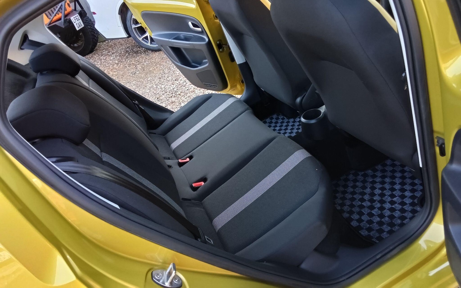 Used Volkswagen up! for sale - 77671468: Photo 42