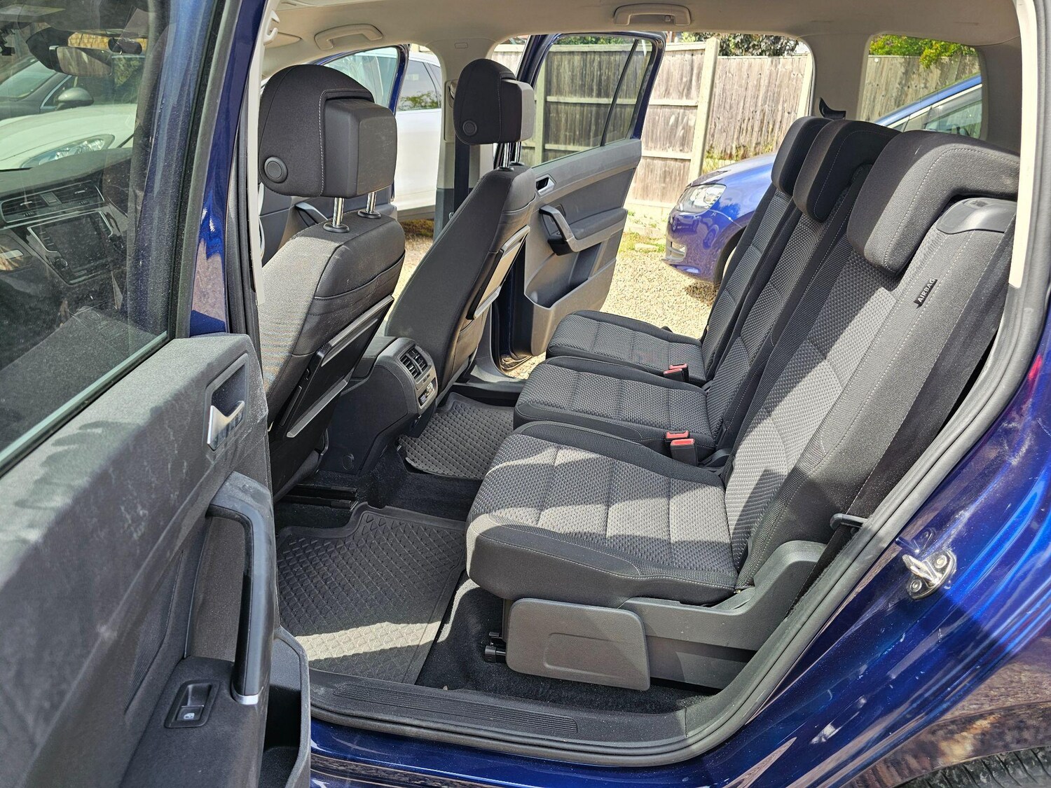 Vehicle 29