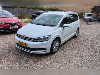 Used Volkswagen Touran 2017 for sale - 79577066: Photo