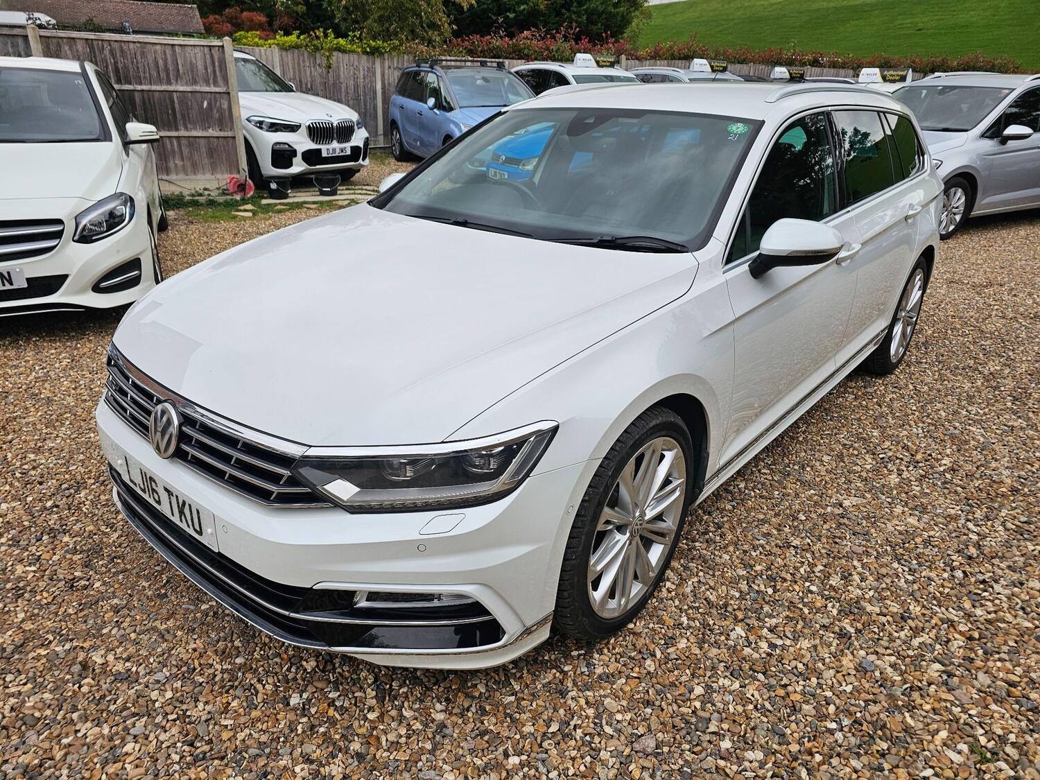Used Volkswagen Passat for sale - 76306380: Photo 16