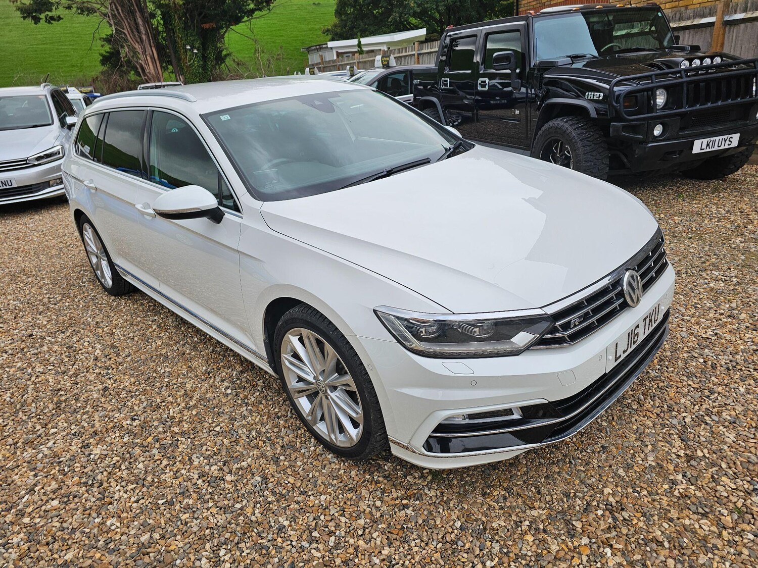 Used Volkswagen Passat for sale - 76306380: Photo 2