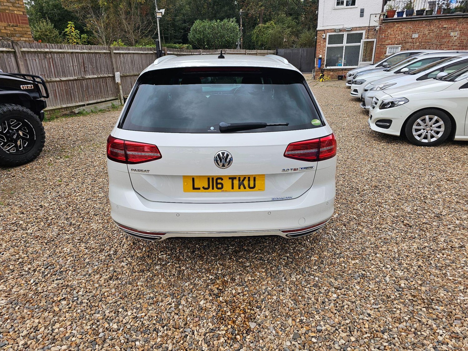 Used Volkswagen Passat for sale - 76306380: Photo 28