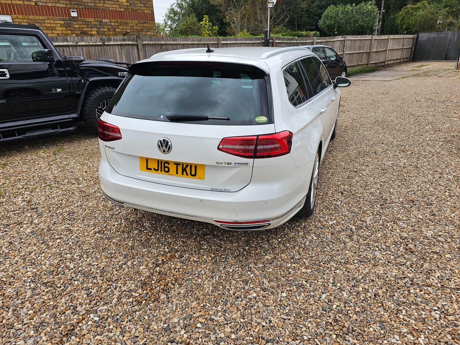 Used Volkswagen Passat for sale - 76306380: Photo 31