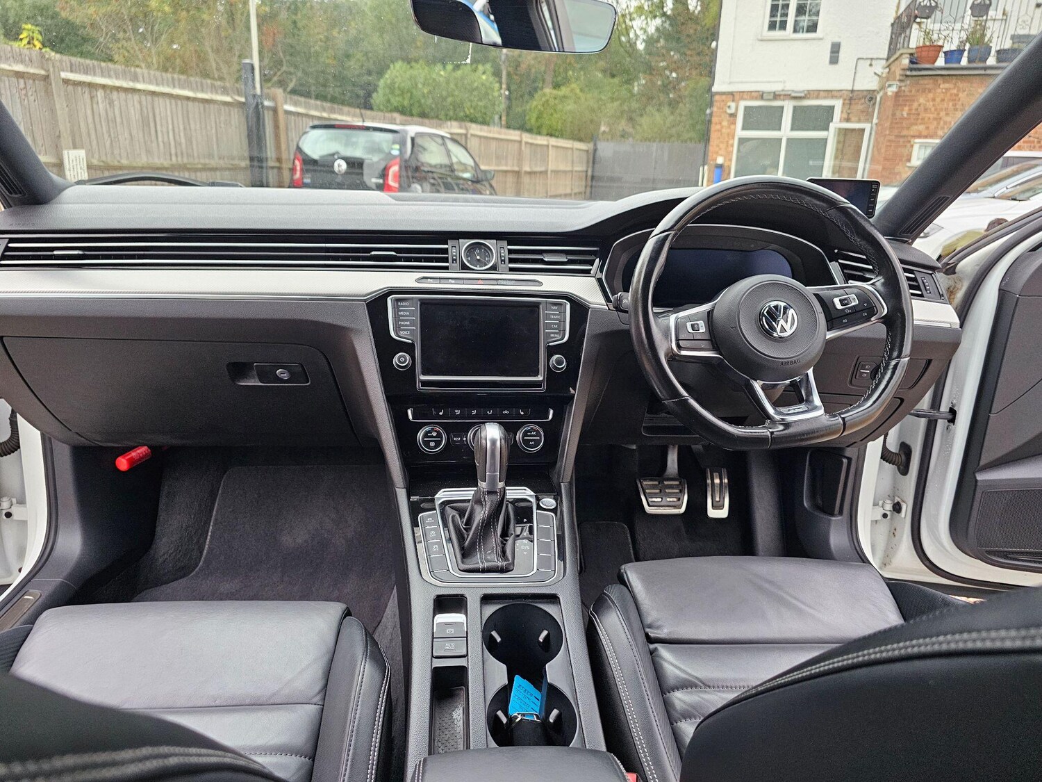 Used Volkswagen Passat for sale - 76306380: Photo 37