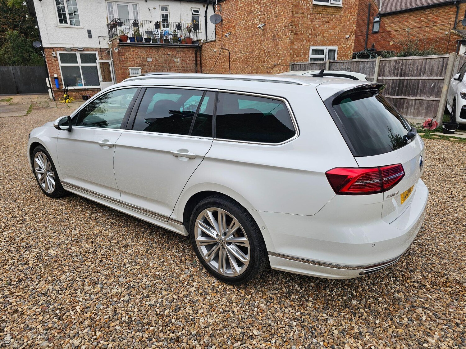 Used Volkswagen Passat for sale - 76306380: Photo 5