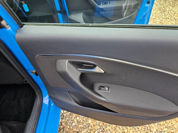 Used Volkswagen Polo for sale - 76307060: Photo 42