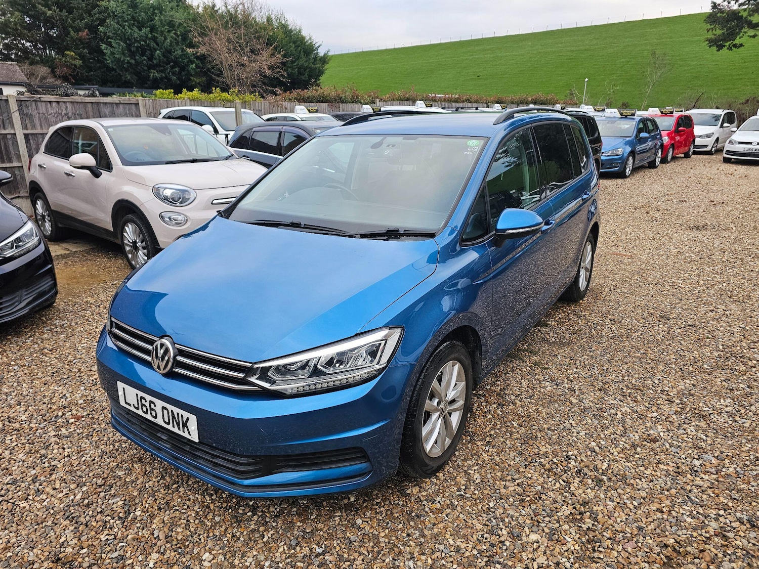 Used Volkswagen Touran for sale - 76701080: Photo 12