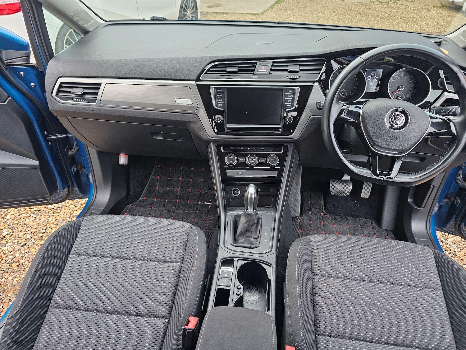 Used Volkswagen Touran for sale - 76701080: Photo 26