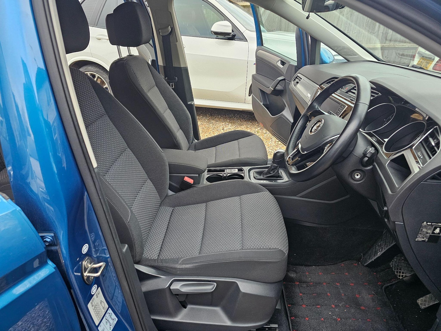 Used Volkswagen Touran for sale - 76701080: Photo 29