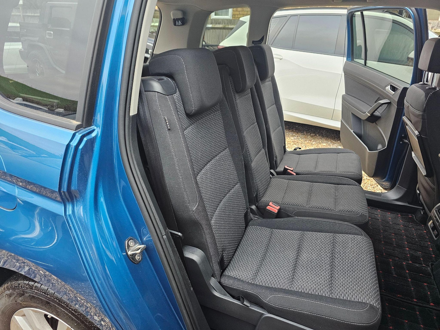 Used Volkswagen Touran for sale - 76701080: Photo 40