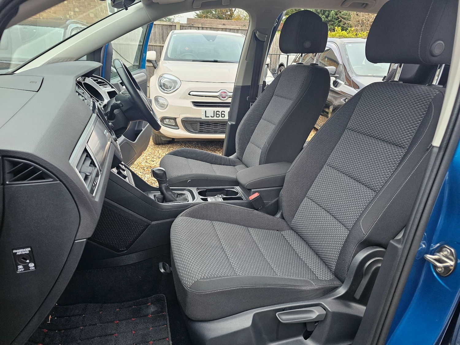 Used Volkswagen Touran for sale - 76701080: Photo 47