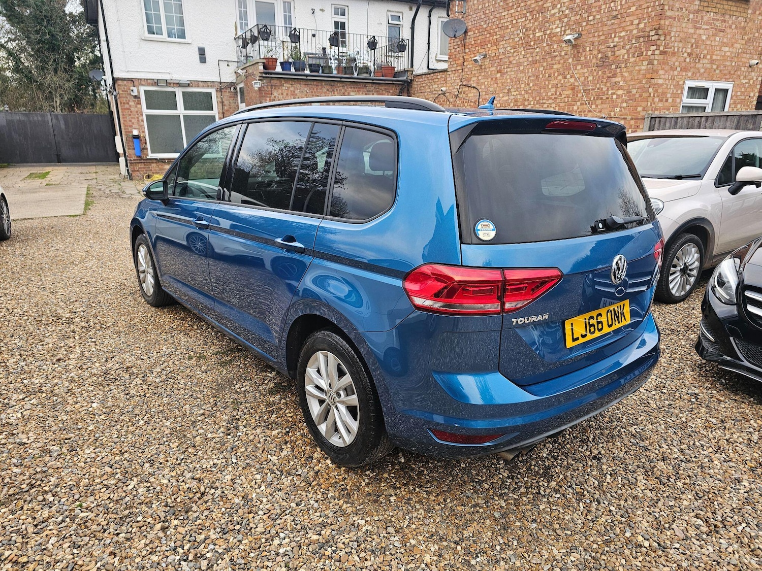 Used Volkswagen Touran for sale - 76701080: Photo 6