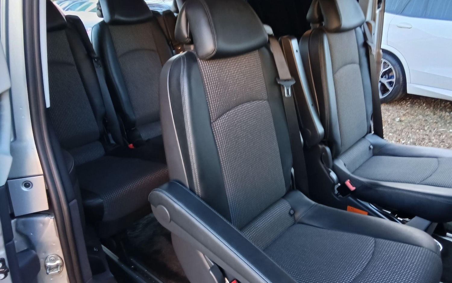 Used Mercedes-Benz Viano for sale - 76926019: Photo 44