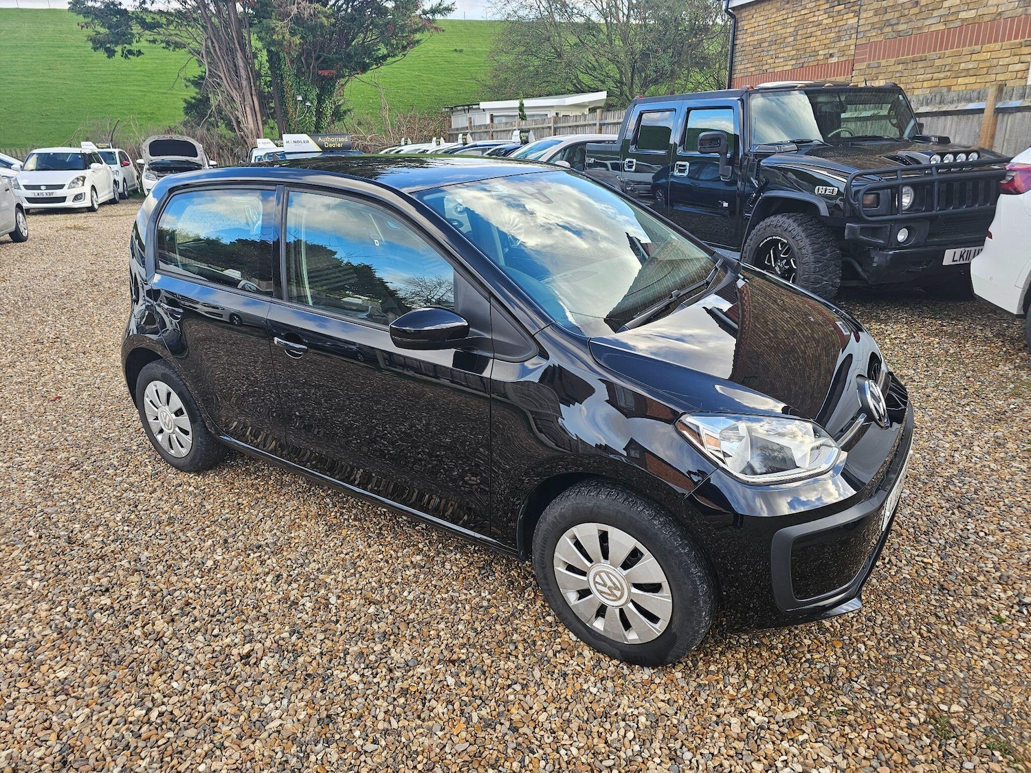 Used Volkswagen up! for sale - 76572076: Photo 1