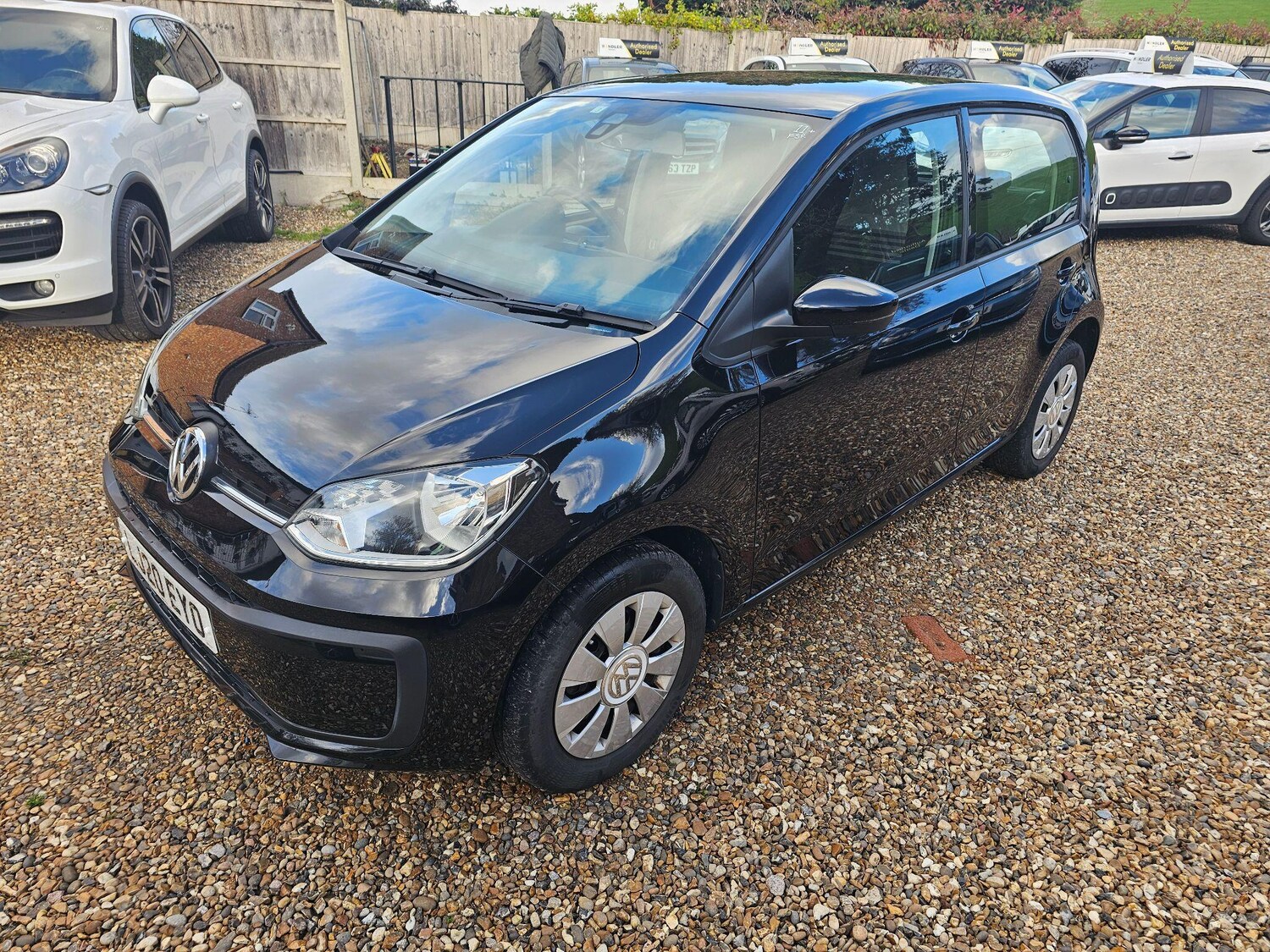 Used Volkswagen up! for sale - 76572076: Photo 11