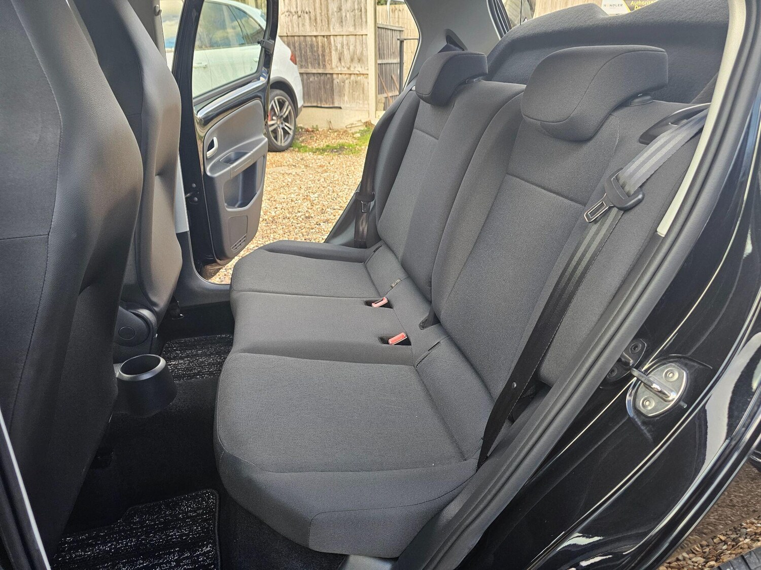 Used Volkswagen up! for sale - 76572076: Photo 41