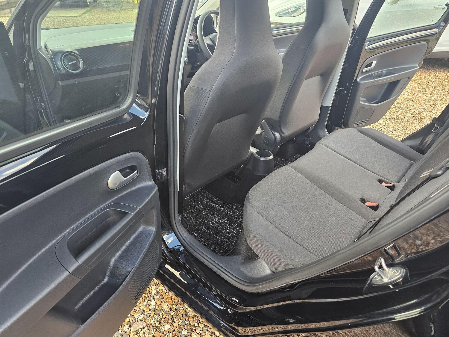 Used Volkswagen up! for sale - 76572076: Photo 44