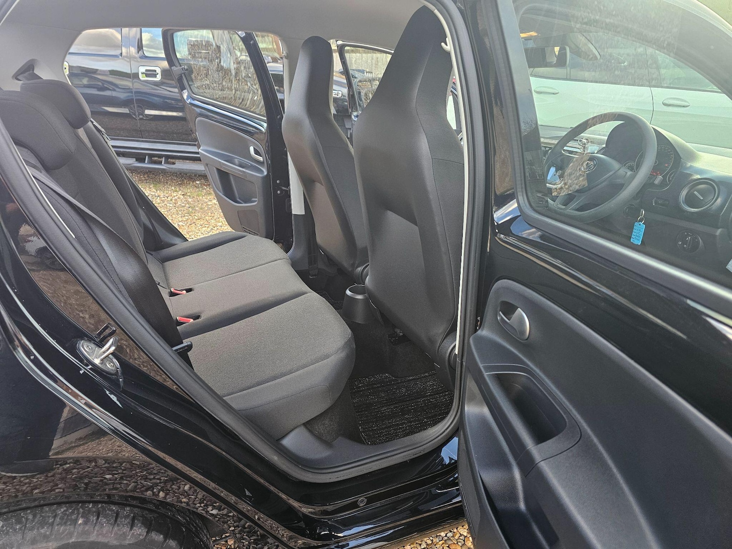 Used Volkswagen up! for sale - 76572076: Photo 45