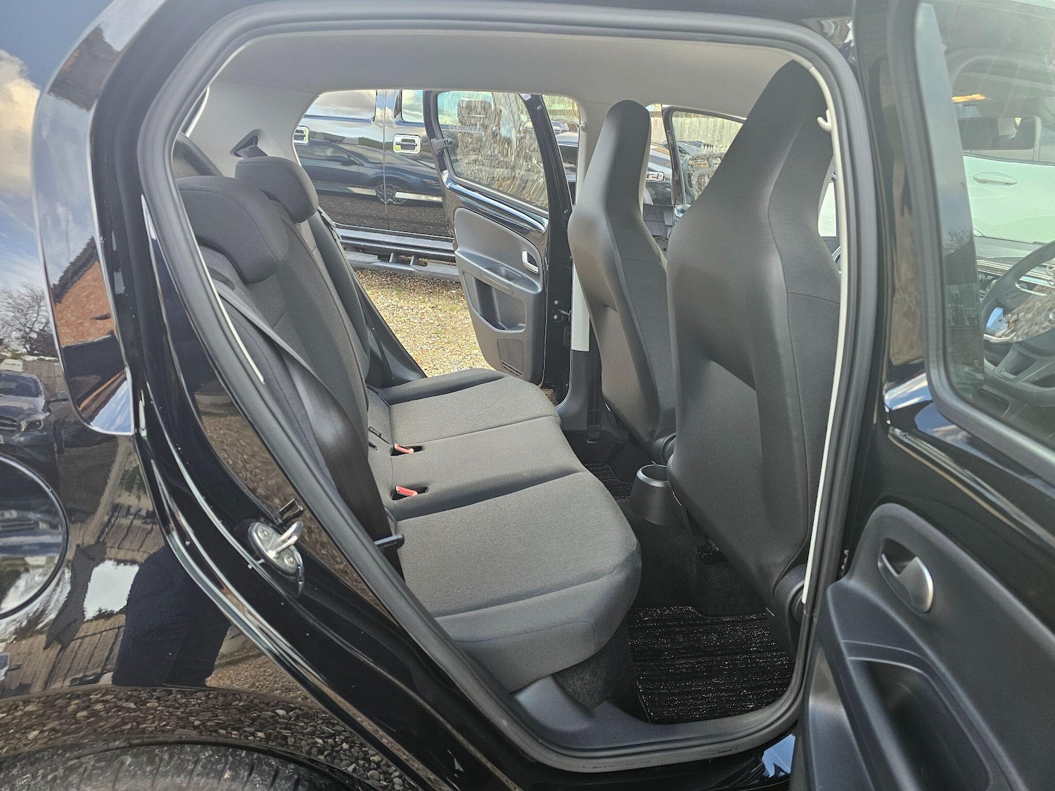 Used Volkswagen up! for sale - 76572076: Photo 46