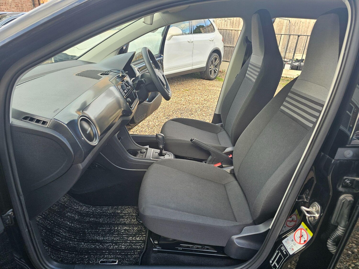 Used Volkswagen up! for sale - 76572076: Photo 54